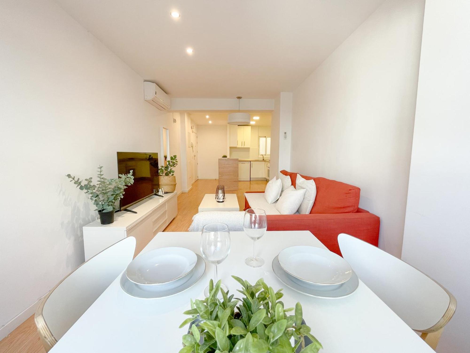 Moderno Apartamento Plz De La Merced Malaga Luaran gambar