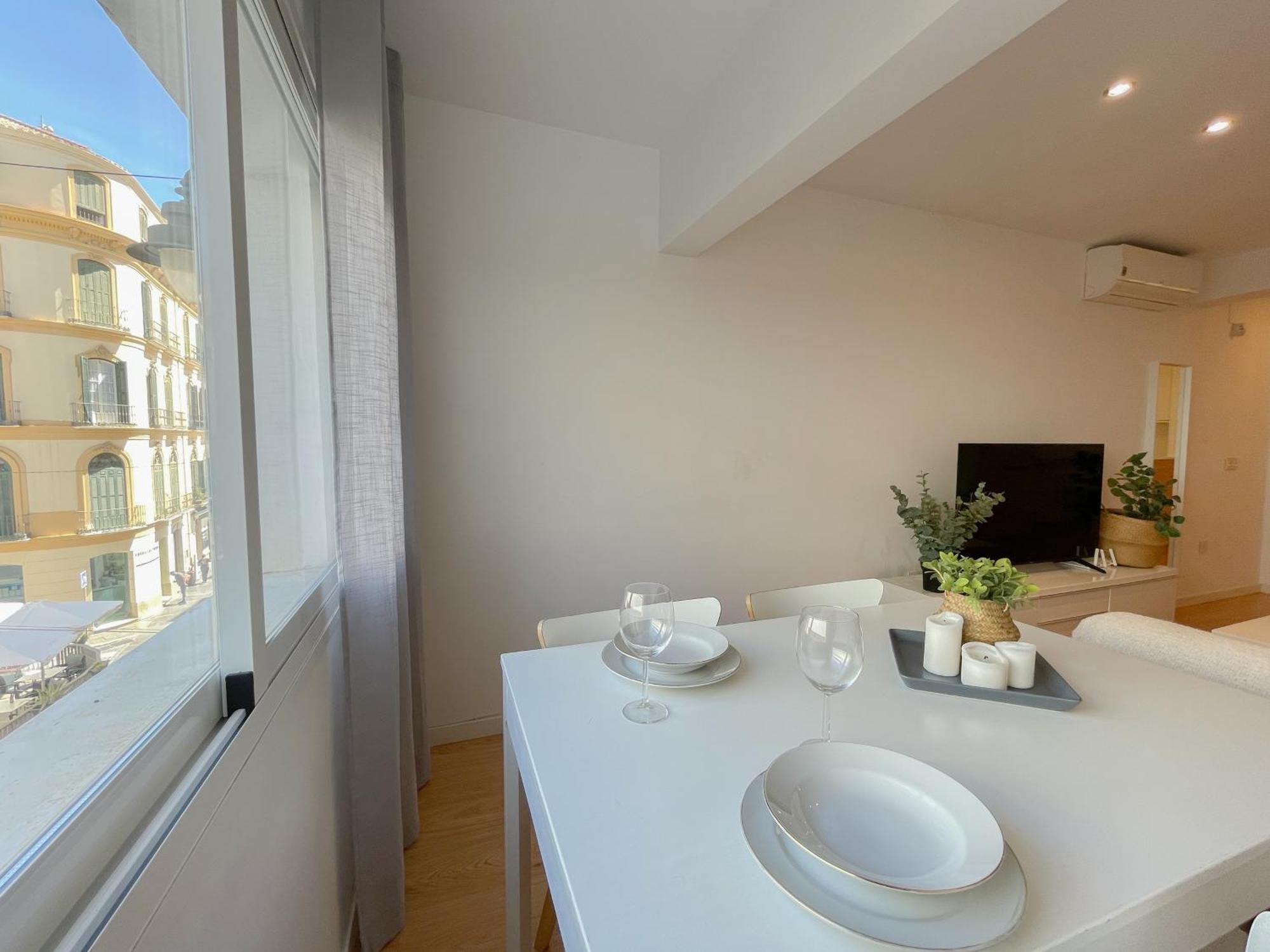 Moderno Apartamento Plz De La Merced Malaga Luaran gambar