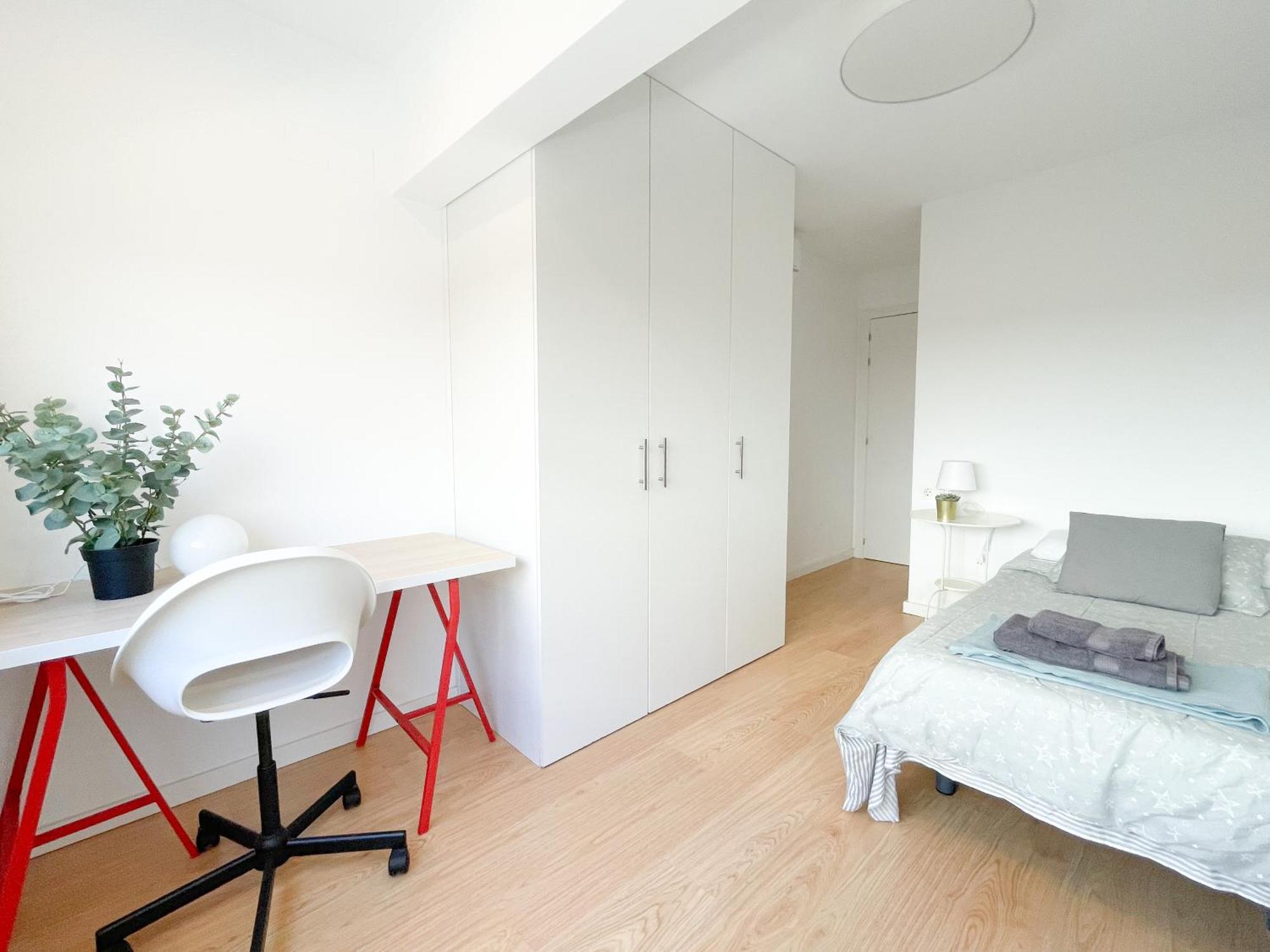Moderno Apartamento Plz De La Merced Malaga Luaran gambar
