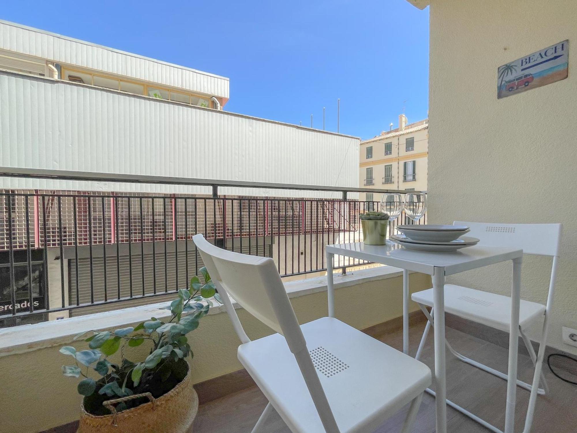 Moderno Apartamento Plz De La Merced Malaga Luaran gambar